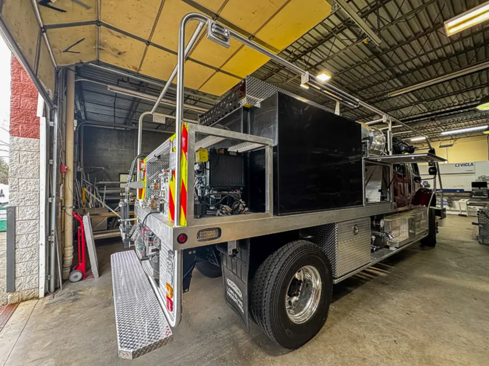 Engine and hose connection hardware detail, photo 19 of 303.